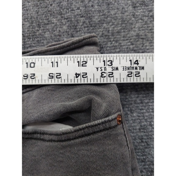 Levis Wedgie Straight Jeans Womens 27x28 Gray Stretch Mid Rise Denim - Picture 11 of 13